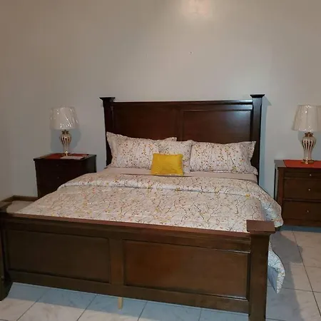 Prestige At Westgate Hills-4 Bedrooms With Dry Bar